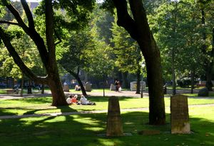 "역병 공원"으로도 알려진 헬싱키 구교회 공원