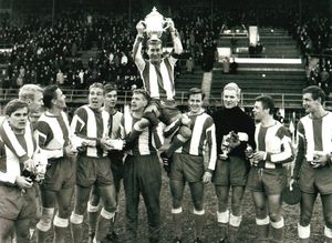 1966년 클럽의 첫 핀란드 컵 우승 후의 HJK
