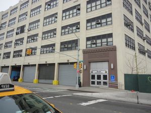 교육부 건물 (44-36 버논 대로)