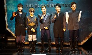 왼쪽부터 박승일, 김명훈, 임윤택, 군조, 박광선