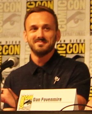 애덤 맥아더는 이타도리 유지의 영어 목소리를 연기했다.