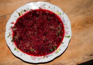 띠엣 까잉 한 그릇