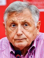 이리 멘젤, 황금곰상 공동 수상자