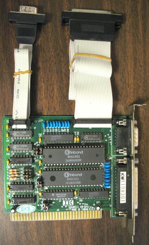 인터럽트 선택 옵션이 극히 제한적인 ISA 인터페이스 카드의 예, PC ISA 인터페이스에서 흔한 문제점.Kouwell KW-524J 듀얼 시리얼, 듀얼 병렬 포트, 8비트 ISA, 1992년 제조:* 시리얼 1: IRQ 3/4/9* 시리얼 2: IRQ 3/4/9* 병렬 1: IRQ 5/7* 병렬 2: IRQ 5/7(각 포트에 대해 3, 4, 5, 7, 9를 모두 선택할 수 없는 기술적인 이유는 없다.)