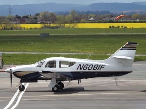 록웰 커맨더 114