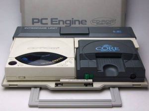 CD-ROM²와 인터페이스 유닛이 장착된 PC 엔진 코어그래픽스
