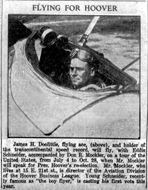 1932년, 후버 리그(Hoover League)에서 비행 중