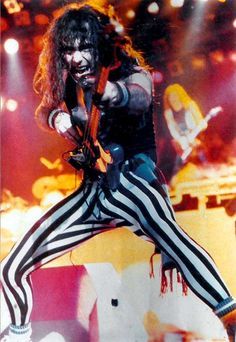 1983년 콘서트 중의 해리스