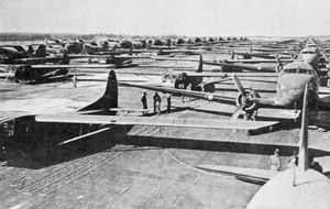 C-47s 와 CG-4A 글라이더, 1945년 3월 24일 이륙 전
