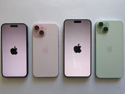 iPhone 15 시리즈의 전면과 후면