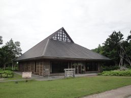 시레토코 100제곱미터 운동 하우스(2011년 7월)