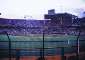 좌익수 측 스탠드에서 본 그라운드 전경(1989년)
