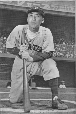 미나미무라 유코는 파이레츠의 유일한 시즌에 출전했다.