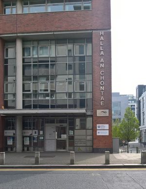 탈라트 카운티 홀