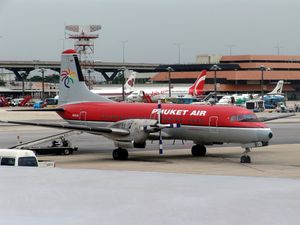 2005년 푸켓 에어 YS-11A-200