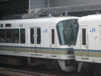 쿠모하221형의 팬터그래프 증설차