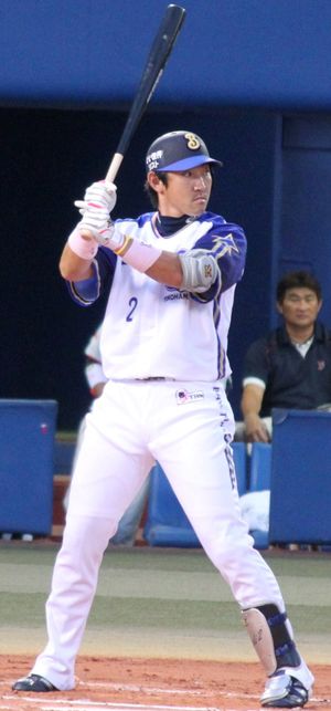 타석의 우치카와 (2010년)