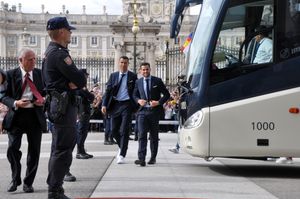 크리스티아누 호날두와 함께 2018 UEFA 챔피언스 리그 우승을 축하하는 나초