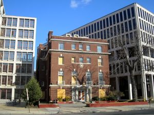 본부 망명 정부와 필리핀 연방 임시 수도