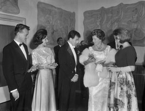 컬쇼(왼쪽) 1963년 네덜란드에서