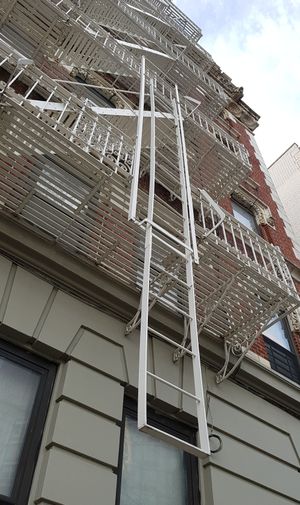 뉴욕시의 화재 탈출구 사다리