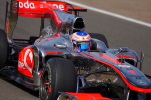 젠슨 버튼은 차량의 적절한 균형을 찾지 못해 14위를 기록했다.