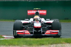 루이스 해밀턴은 11위에서 레이스를 시작했다.