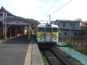 2008년 11월 역 플랫폼 모습