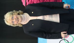 케이트 케이스, 전 세계컬링연맹 회장