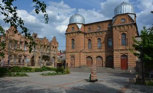 흐리호리우 반군에 의해 약탈당한 예리자베트그라드의 주요 회당
