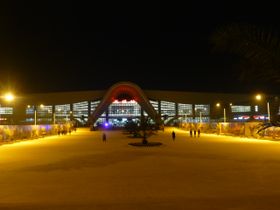 쿤위허 선 위시역 야경