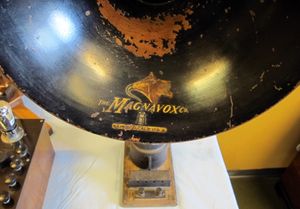 빈티지 마그나복스 앰프의 빈티지 마그나복스 로고