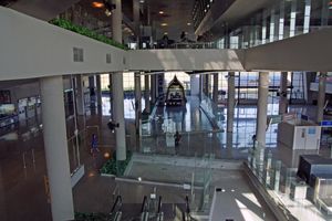 끄라비 국제공항 출국장