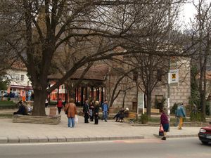 쿠르슘 모스크, 15세기 초에 건축됨