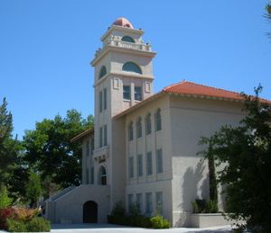 고다드 홀, 1913년 건설