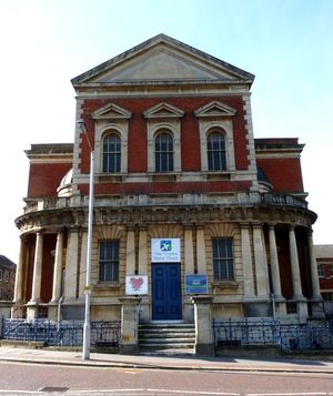 2급 유적지인 웨스트 크로이던 침례 교회