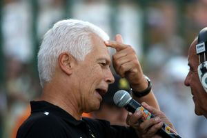 에메르송 레앙은 스포르트의 성공적인 1987년 시즌을 이끌었다.