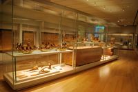 이집트 중왕국 시대 노마르크인 제후티나크트의 무덤에서 나온 유물