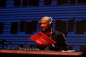 2013년의 매들립