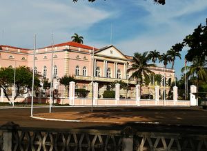 상투메 프린시페 대통령궁