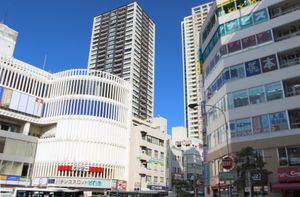 북쪽 출구 역 앞의 모습 (2019년 11월)