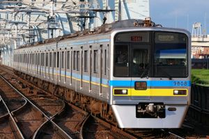 千葉ニュータウン鉄道9800形}}, 2021년 7월 야히로역