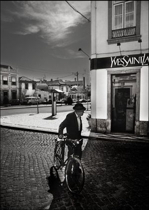 포르투갈에 있는 YSL 부티크