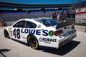 2013 NRA 500 연습 중인 존슨