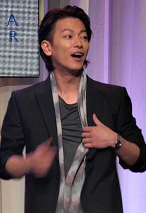 실사 영화판에서 켄신을 연기한 사토 타케루.