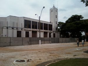 개축 중인 성심 예수 교구 (어머니 교회)