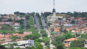 남부 지역에 있는 몬테 알레그레 지역은 이 도시에서 가장 오래된 지역 중 하나이다.