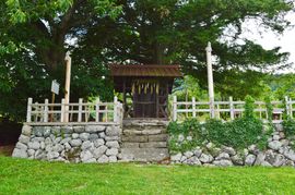 지노에 있는 온토 미샤구지 소샤(御頭御社宮司総社)