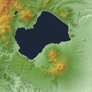 시코츠 칼데라 지형도 에니와 산 (좌상)타루마에 산 (우하)