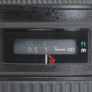 EF 렌즈의 거리 눈금